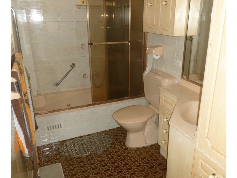 15 Daphne Street, Merrylands NSW 2160