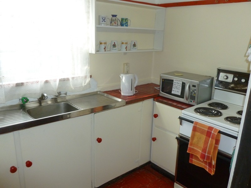 5 Mia Mia St, Girraween NSW 2145