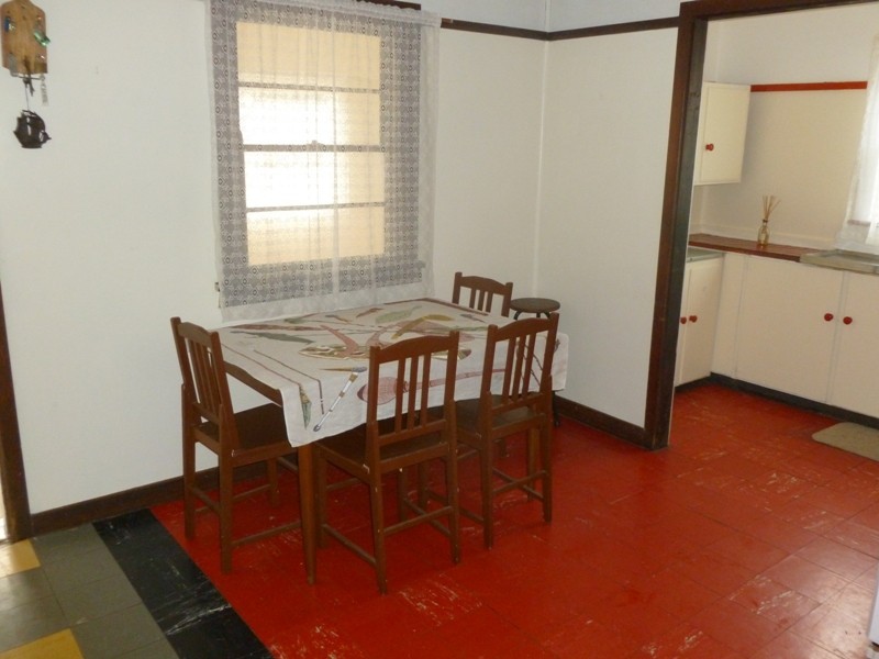 5 Mia Mia St, Girraween NSW 2145