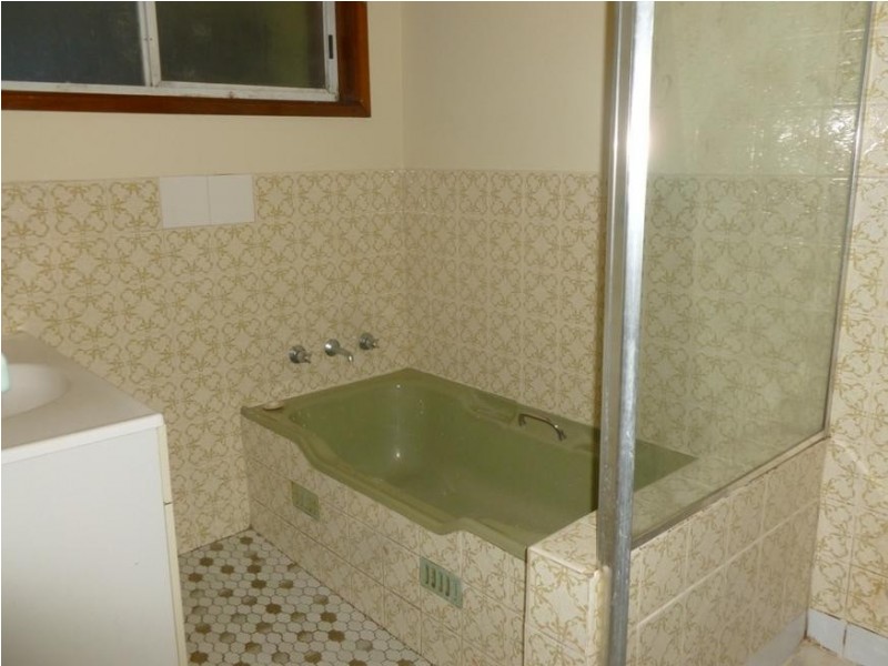 30 Dorothy St, Wentworthville NSW 2145