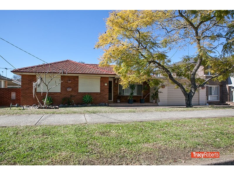 4 Bogan St, Greystanes NSW 2145