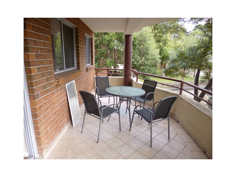 3/132 Station Street, Wentworthville NSW 2145