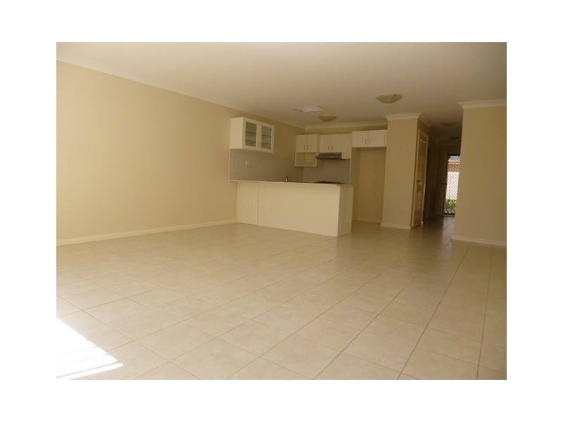 2/41-43 Hampden Road, South Wentworthville NSW 2145