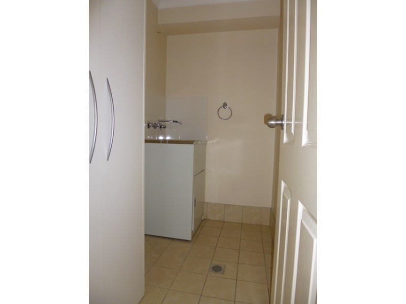 2/41-43 Hampden Road, South Wentworthville NSW 2145