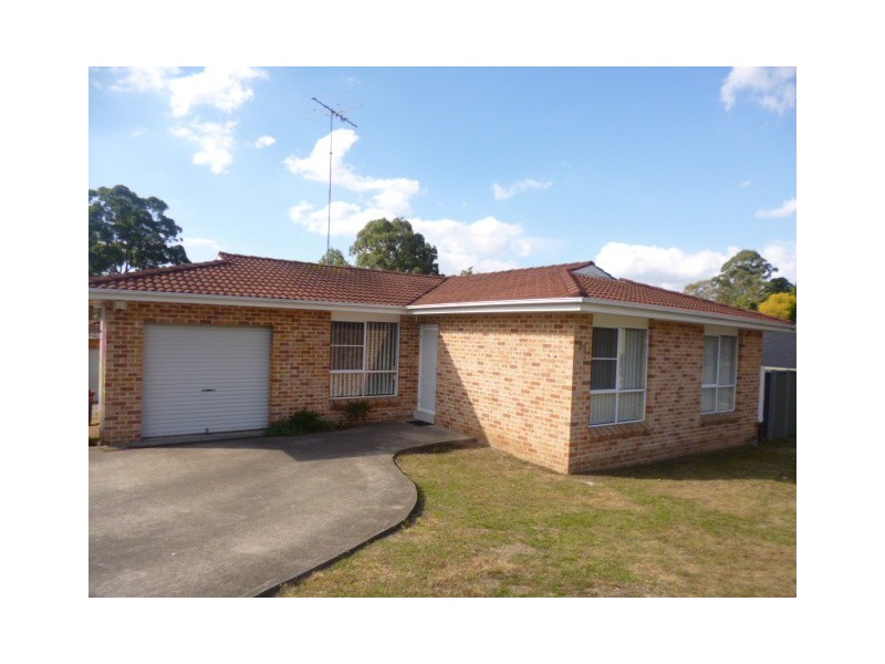 1/37 Burrabogee Road, Pendle Hill NSW 2145