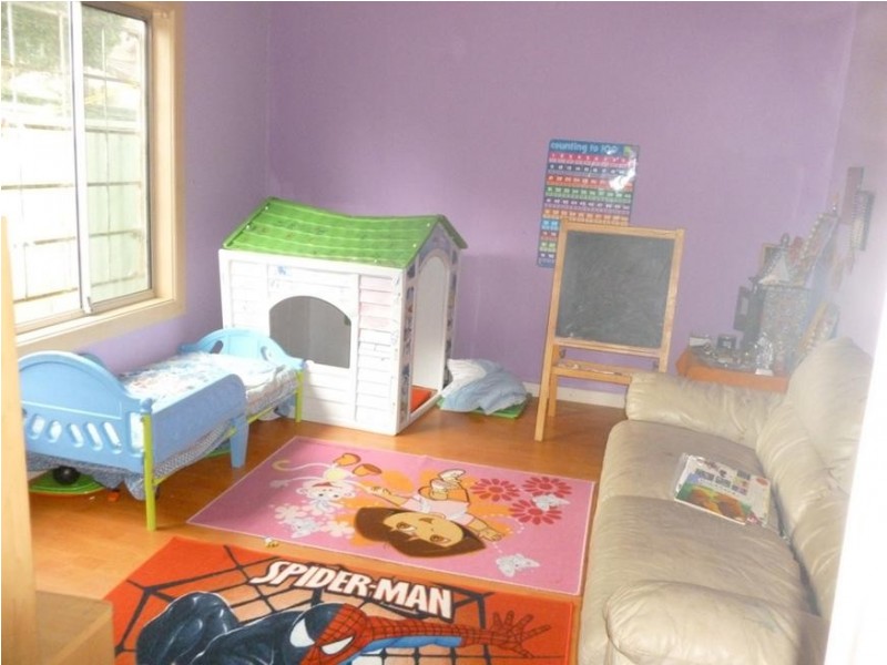 31 Hart Dr, Constitution Hill NSW 2145