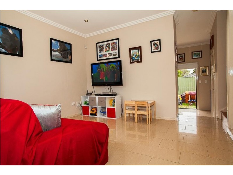 63A Gilba Rd, Girraween NSW 2145