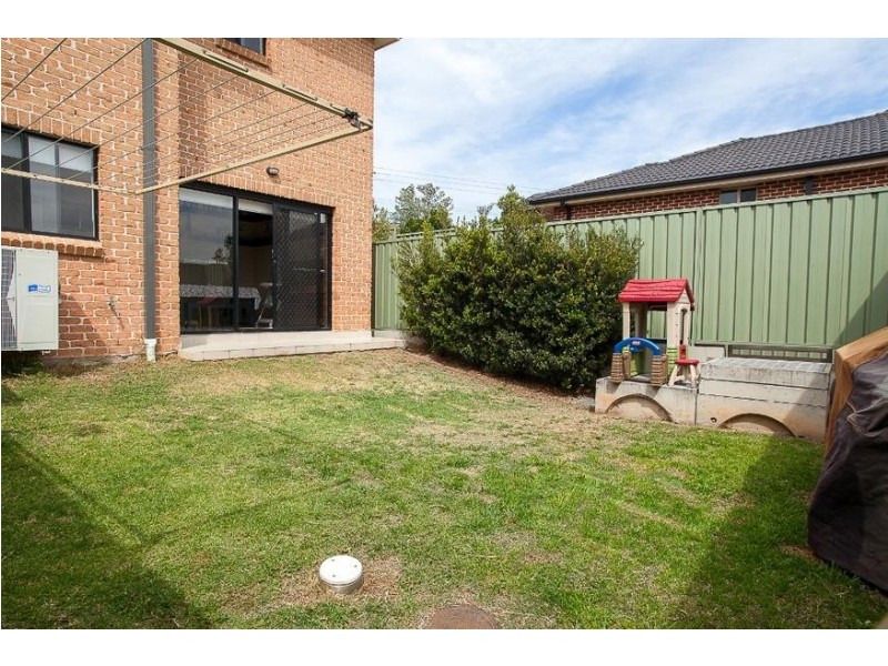 63A Gilba Rd, Girraween NSW 2145