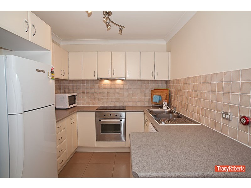 1B/77 Girraween Rd, Girraween NSW 2145