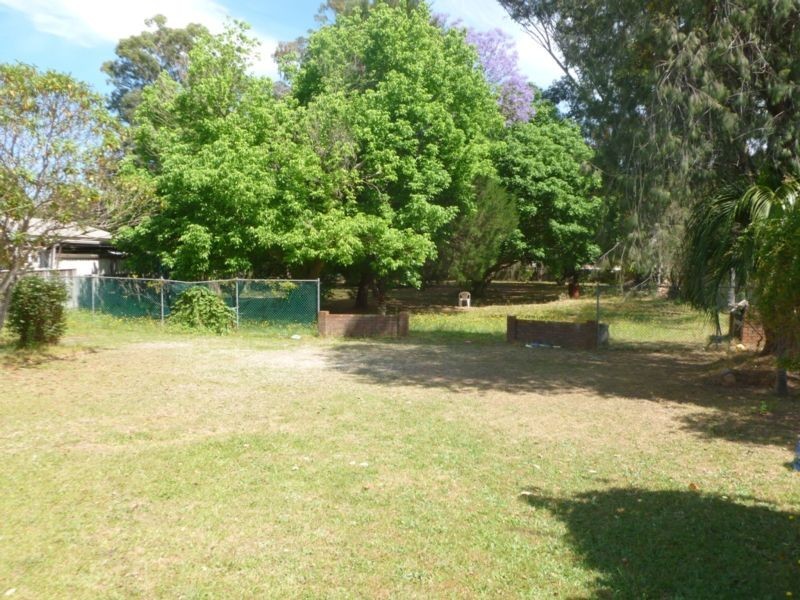 32 Lindsay St, Wentworthville NSW 2145