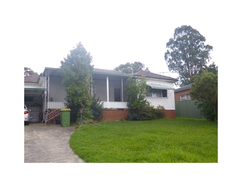 17 Thorne Avenue, Pendle Hill NSW 2145