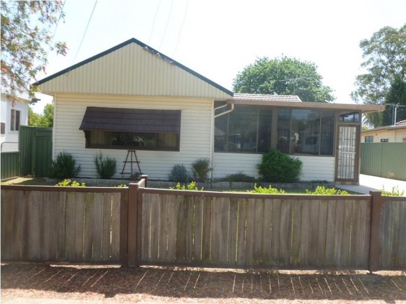 35-43 Toongabbie Rd, Toongabbie NSW 2146