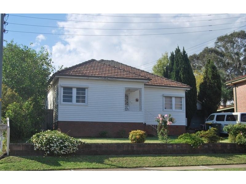 65 Metella Rd, Toongabbie NSW 2146