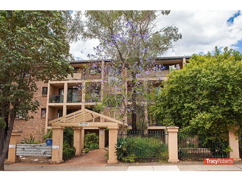 25/227-231 Targo Road, Girraween NSW 2145
