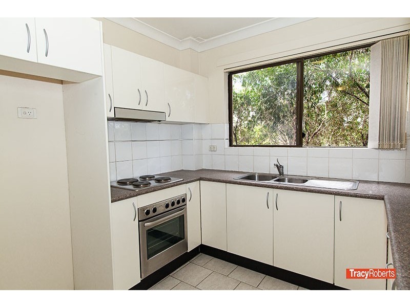 25/227-231 Targo Road, Girraween NSW 2145