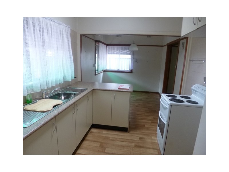 11 Ballandella Road, Toongabbie NSW 2146