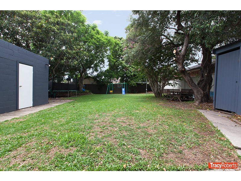109 Binalong Rd, Old Toongabbie NSW 2146