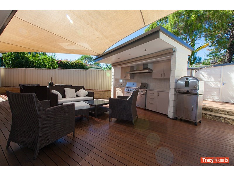 31 Favell St, Toongabbie NSW 2146