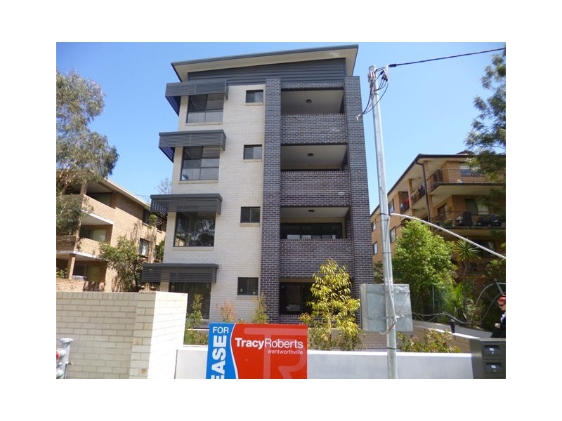 4/16 Caroline Street, Westmead NSW 2145