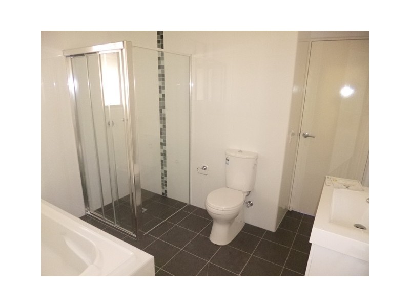 4/16 Caroline Street, Westmead NSW 2145