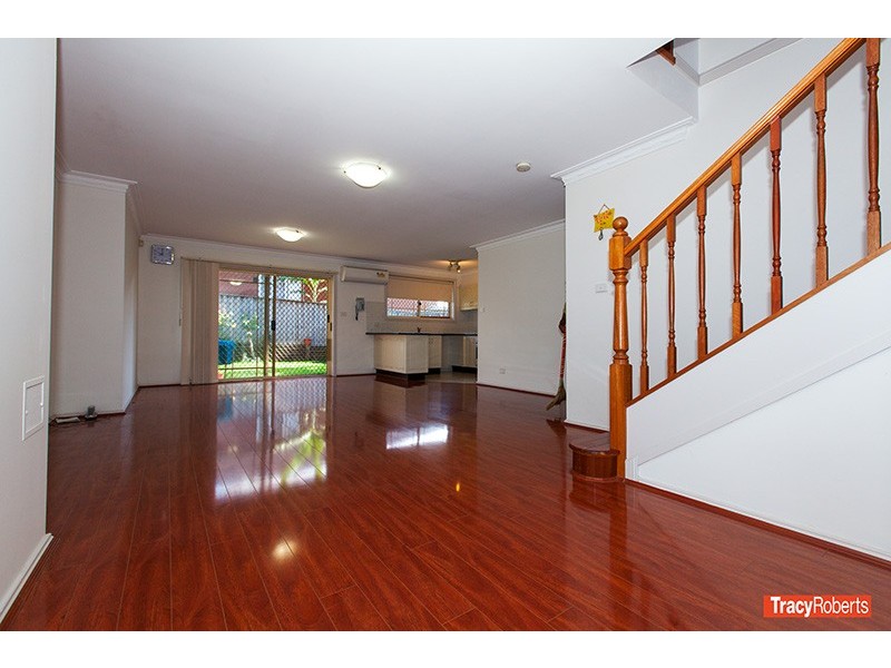 2/15-17 Chelmsford Rd, South Wentworthville NSW 2145