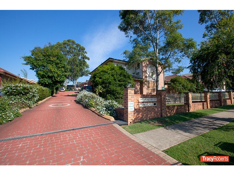2/15-17 Chelmsford Rd, South Wentworthville NSW 2145