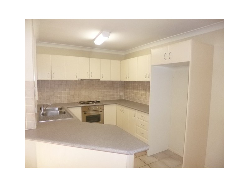 2a/77 Girraween Road, Girraween NSW 2145