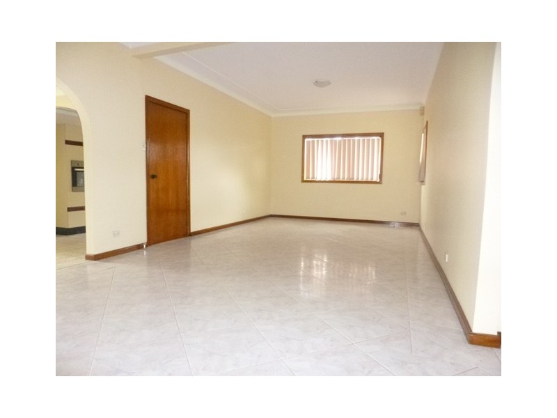 39 Smith Street, Wentworthville NSW 2145