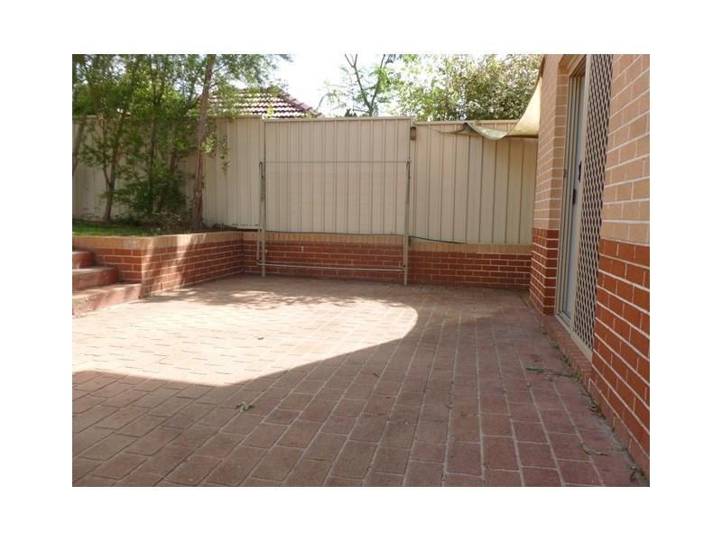 18A Stapleton St, Wentworthville NSW 2145