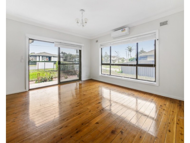 70 Bungaree Road, Pendle Hill NSW 2145