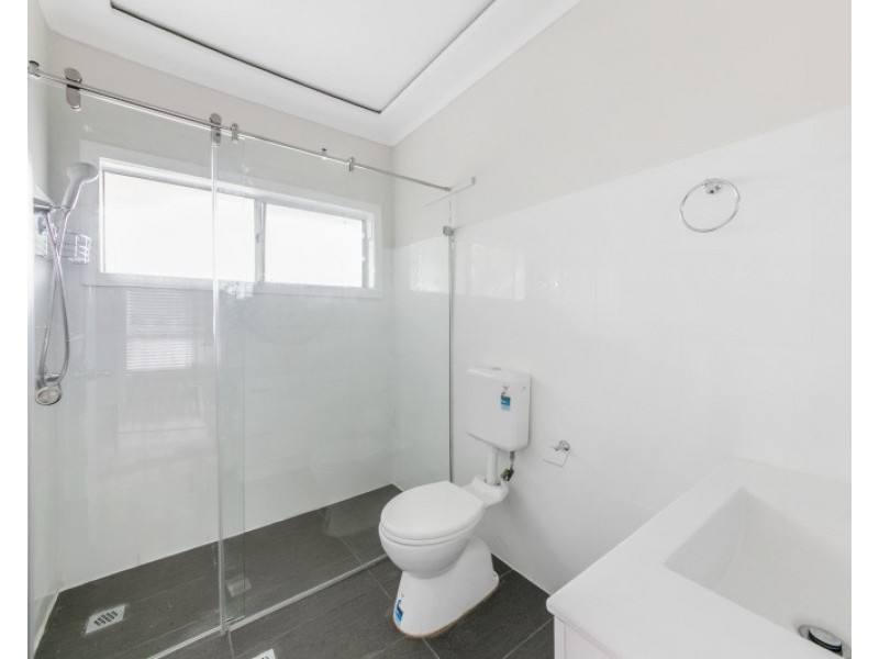 70 Bungaree Road, Pendle Hill NSW 2145