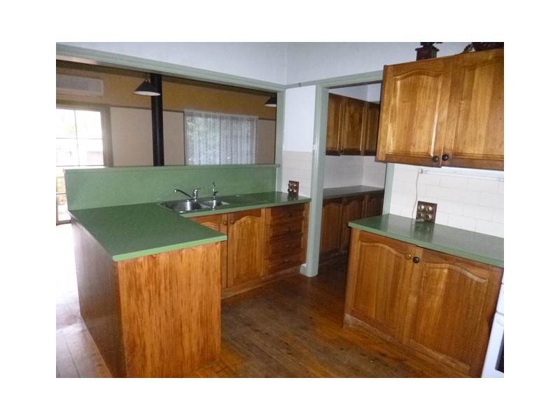 169 Burnett Street, Mays Hill NSW 2145