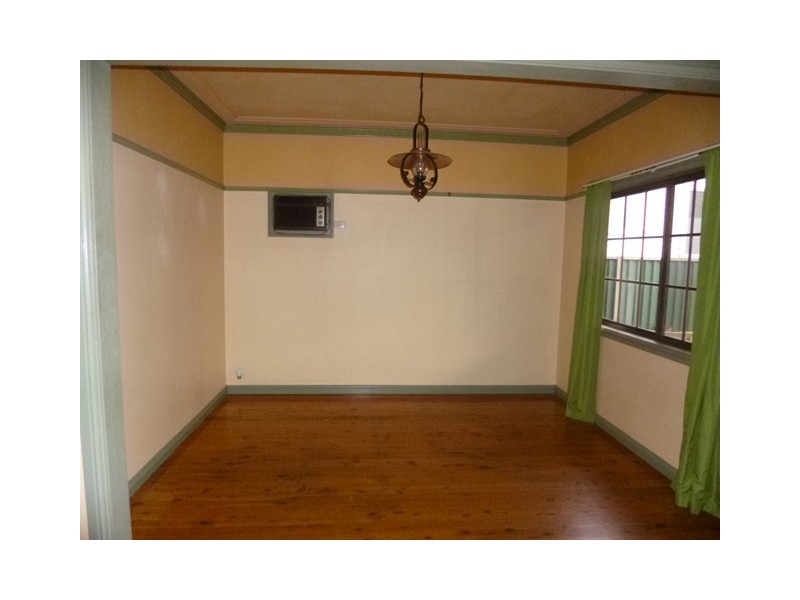 169 Burnett Street, Mays Hill NSW 2145