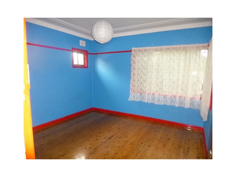 169 Burnett Street, Mays Hill NSW 2145