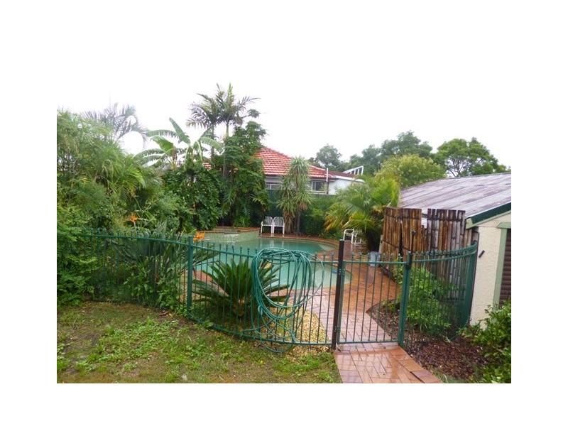 169 Burnett Street, Mays Hill NSW 2145