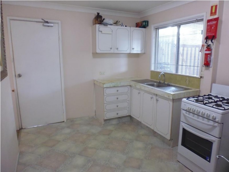 1/252 Flushcombe Rd, Blacktown NSW 2148