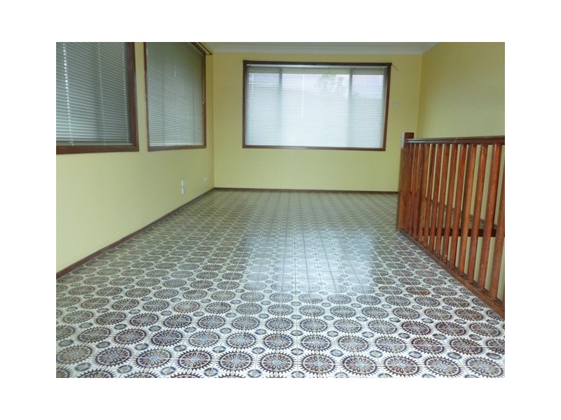 72 Vancouver Ave, Toongabbie NSW 2146