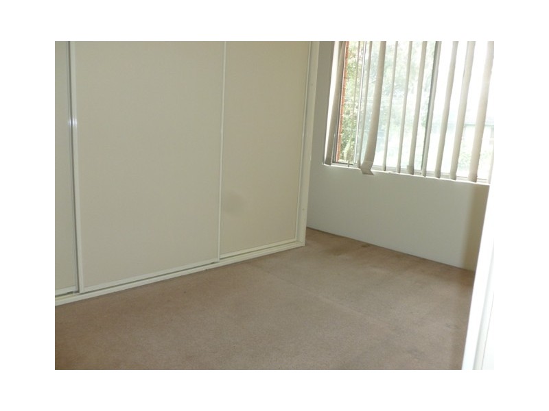 5/43A Grand Ave, Westmead NSW 2145