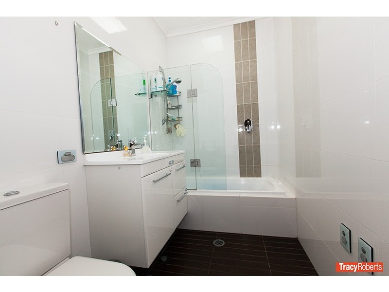 109 Binalong Road, Old Toongabbie NSW 2146