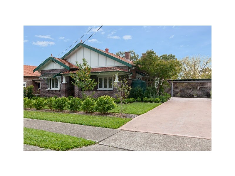 9 McKern St, Wentworthville NSW 2145