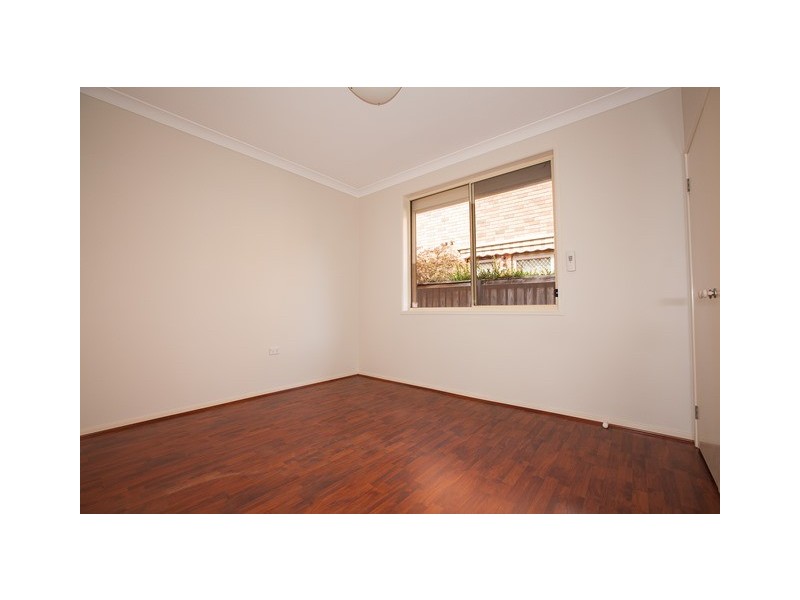 42 Bungaree Rd, Toongabbie NSW 2146