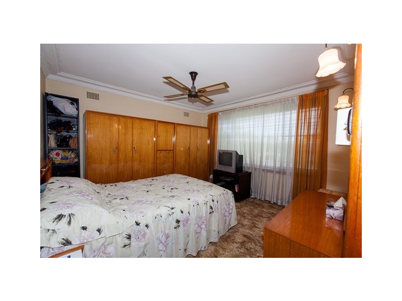 101 Bogalara Rd, Old Toongabbie NSW 2146