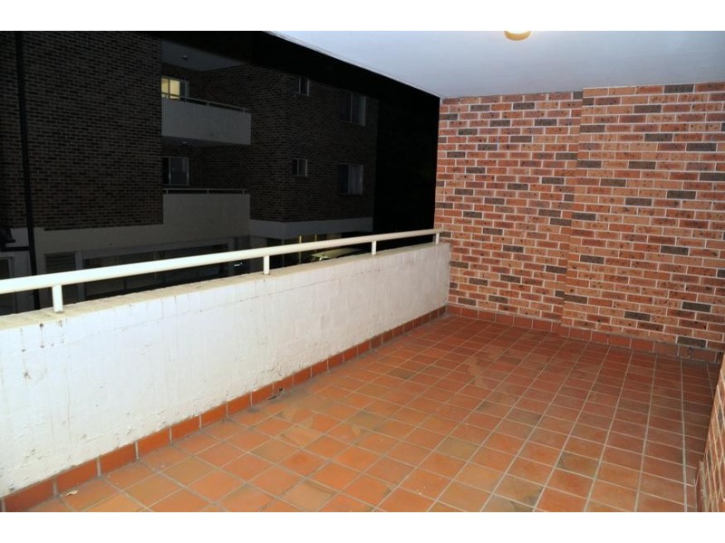 8/11-13 Oxford St, Blacktown NSW 2148