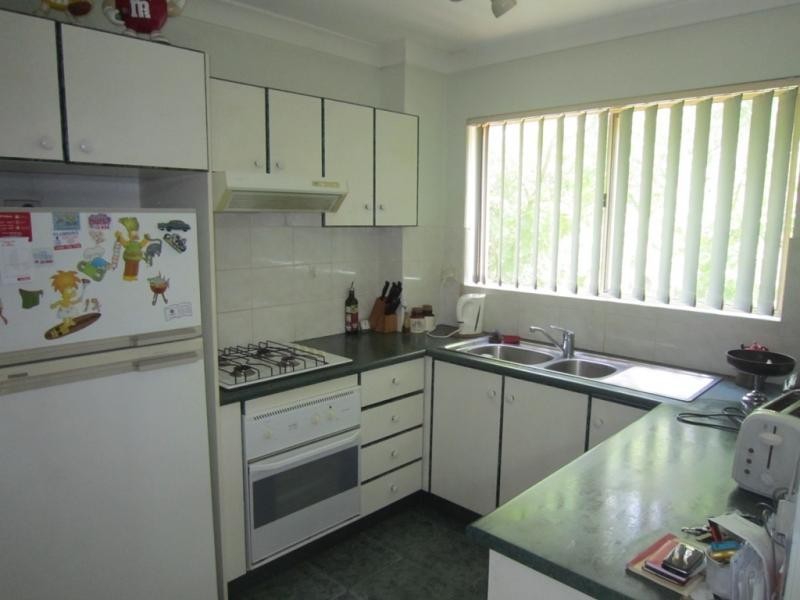 10/221 Dunmore St, Pendle Hill NSW 2145