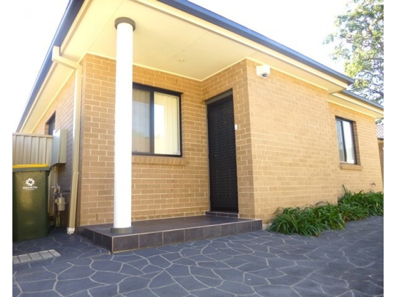 41B Girraween Rd, Girraween NSW 2145