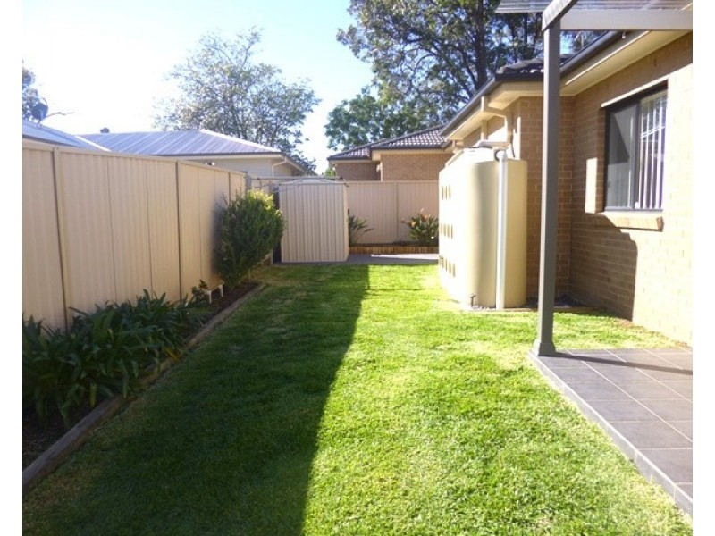 41B Girraween Rd, Girraween NSW 2145