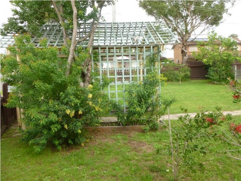 48 Pendle Way, Pendle Hill NSW 2145