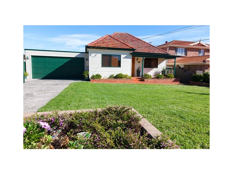 94 Cumberland Rd, Greystanes NSW 2145