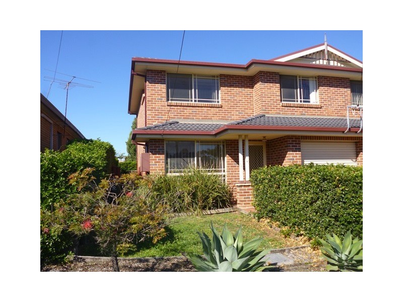 151 Girraween Rd, Girraween NSW 2145