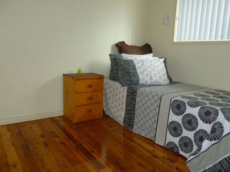 7 Macleay St, Greystanes NSW 2145